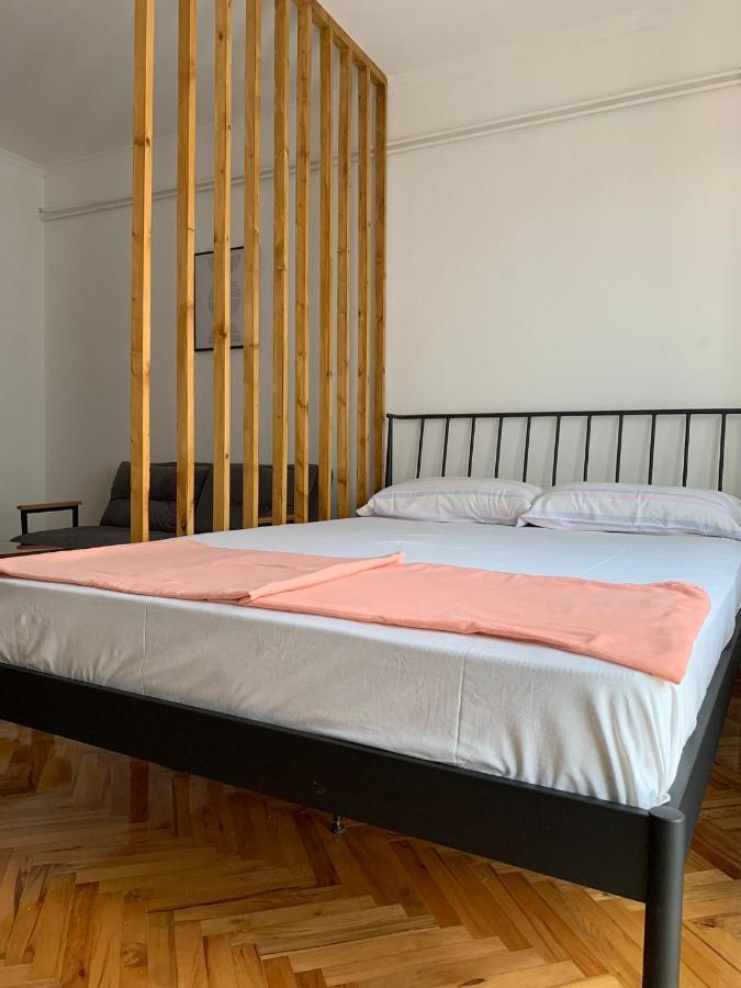 Comfy Studio - 1 Minute Walk To Delta Planet Nis Exterior photo