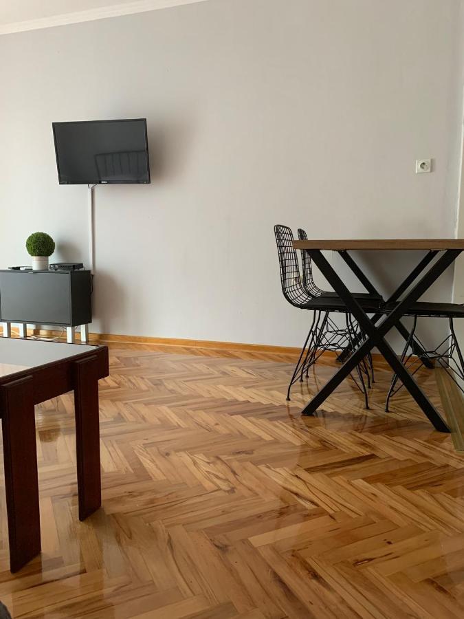 Comfy Studio - 1 Minute Walk To Delta Planet Nis Exterior photo