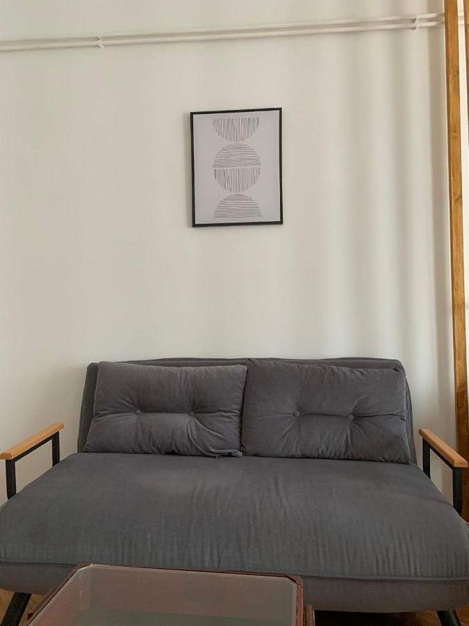 Comfy Studio - 1 Minute Walk To Delta Planet Nis Exterior photo