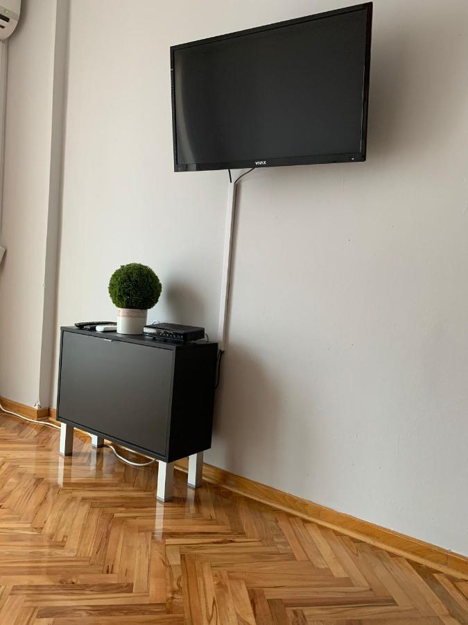 Comfy Studio - 1 Minute Walk To Delta Planet Nis Exterior photo